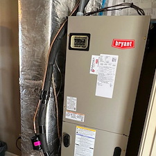 Goldenhead-Dr-home-gets-a-glamorous-heat-pump-Makeover-Berea-KY 0