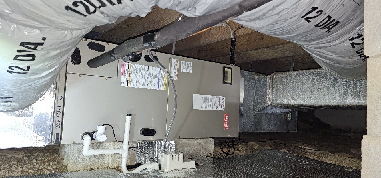 New Bryant Heat Pump System Installed – East Court, Richmond, KY